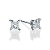 Bild von 0.80 Gesamtkarat Knopf-Ohrringe mit Princessdiamant