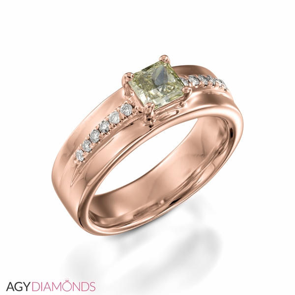 Bild von 0.62 Gesamtkarat Designer-Verlobungsring mit Princessdiamant